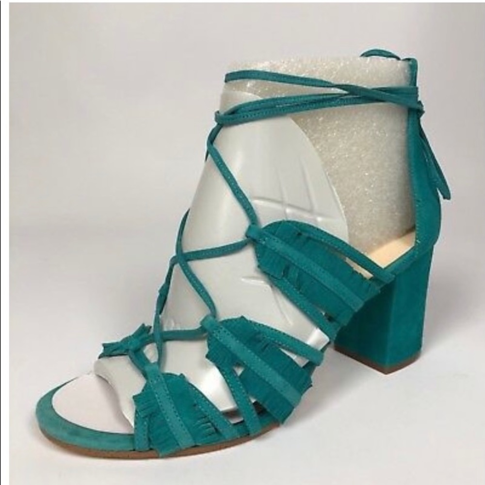 Nine West teal lace up block heels 💚💙